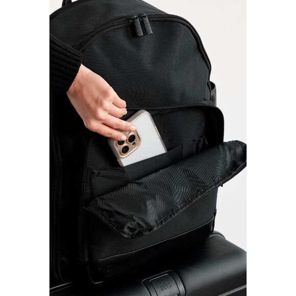 NWT Beis The Travel Backpack in Black - Picture 8 of 8
